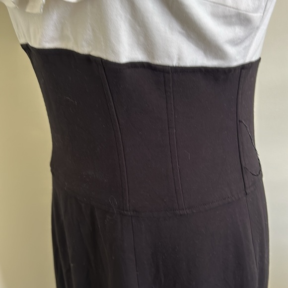 Cache dress, size 10, fitted and stretch - Picture 8 of 11